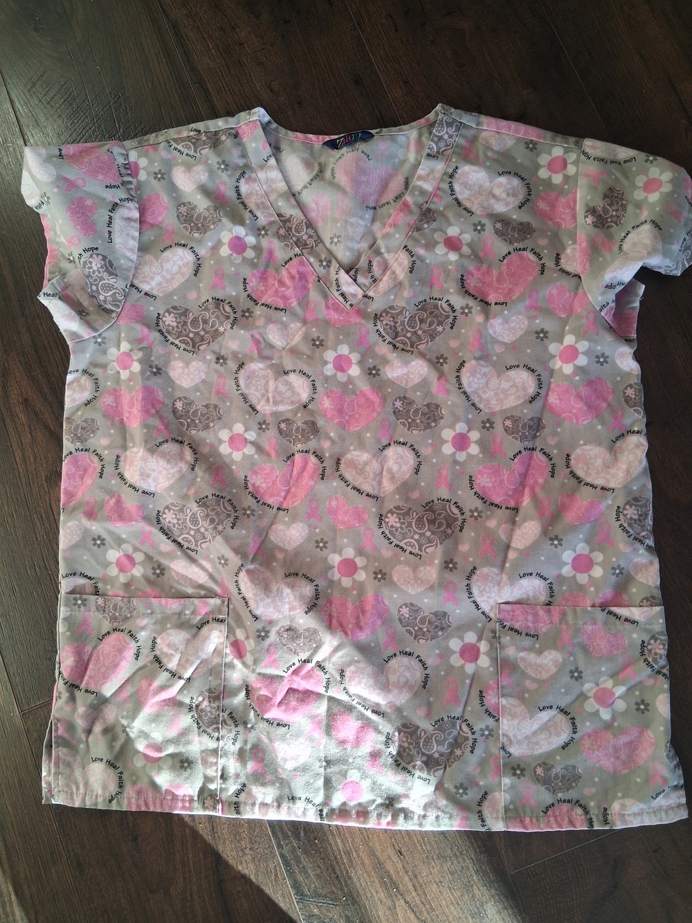 Womans Beat Cancer Nursing Scrub Pink Heart Print Comfortable V-Neck